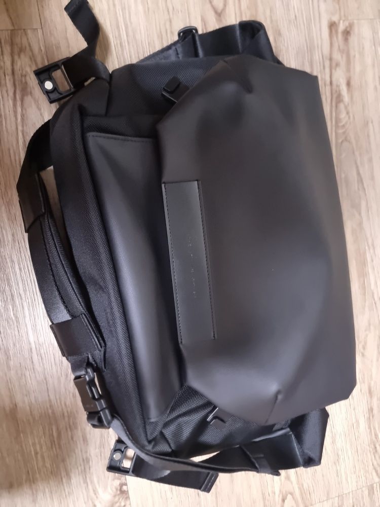MUSINSA | MATHEMATIK Hawk C30 Messenger Bag
