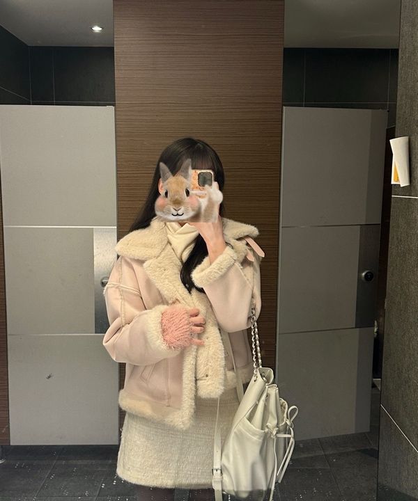 MUSINSA | MATIN KIM DRAW STRING RIBBON BACK PACK IN IVORY