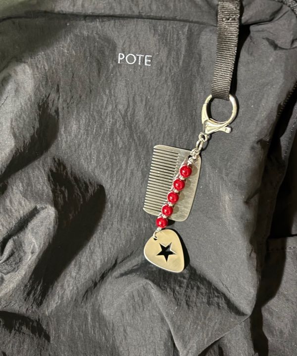 MUSINSA公式 | HIETA Clarissa Keyring / Red