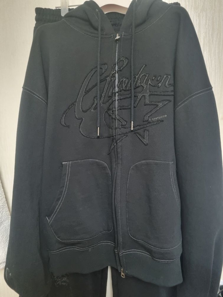 MUSINSA | 1993STUDIO Applique Graphic Hoodie_Black