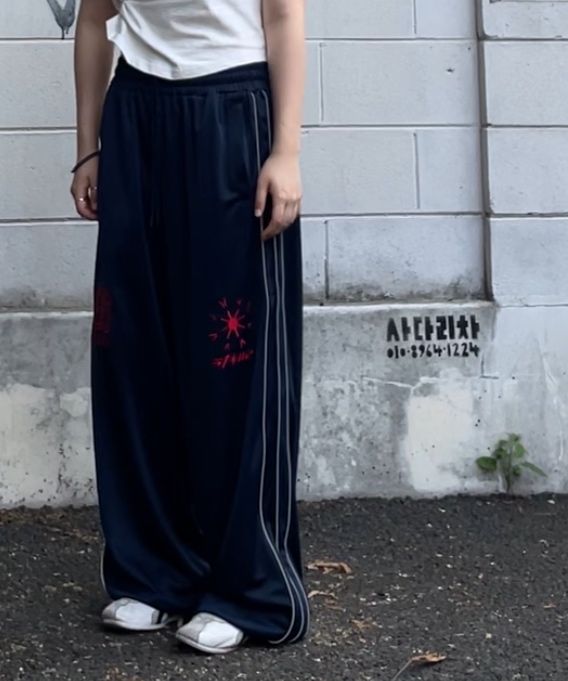 スウェットパンツ XTONZ XP260 SHINE PIPING WIDE TRACK PANTS 5MM329 MUSINSA | XTONZ XP260 Shine Piping Wide Track Pants (NAVY)