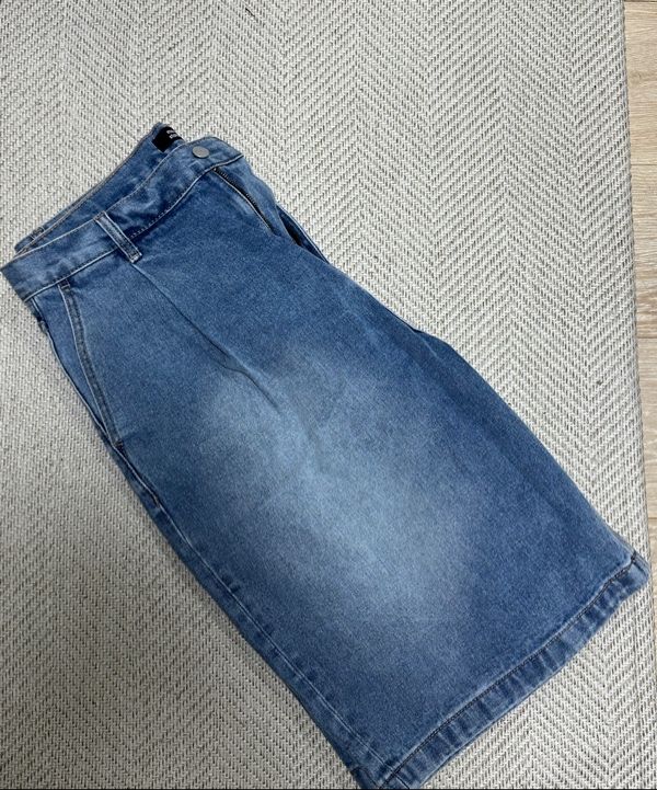 MUSINSA | MUSINSA STANDARD Big Brush One Tuck Bermuda Denim