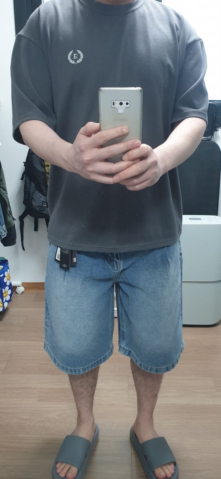 MUSINSA | MUSINSA STANDARD Big Brush One Tuck Bermuda Denim