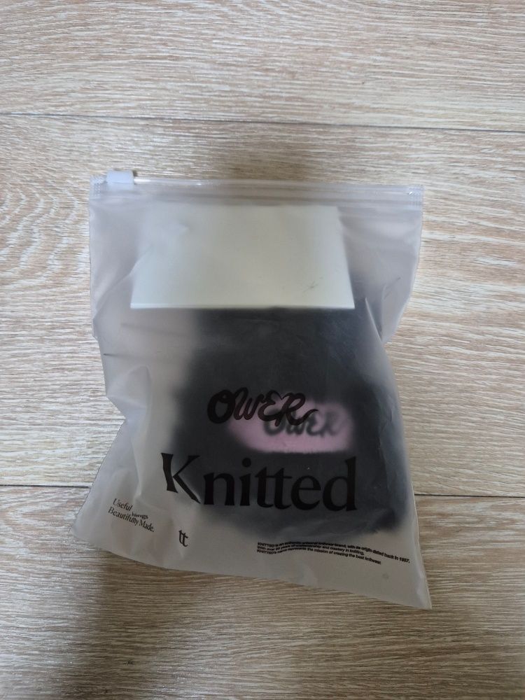 MUSINSA | KNITTED [NITTED X QWER Demonstration] Cats Star