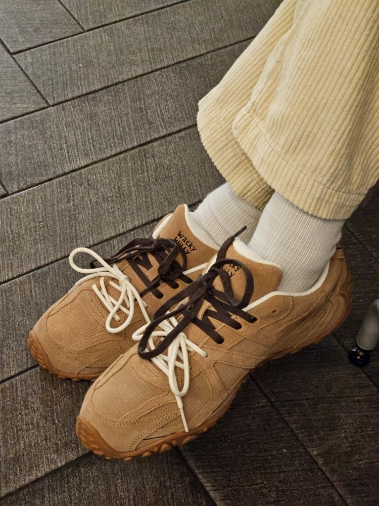 MUSINSA公式 | WACKY WILLY Waki Low Sneakers Camel