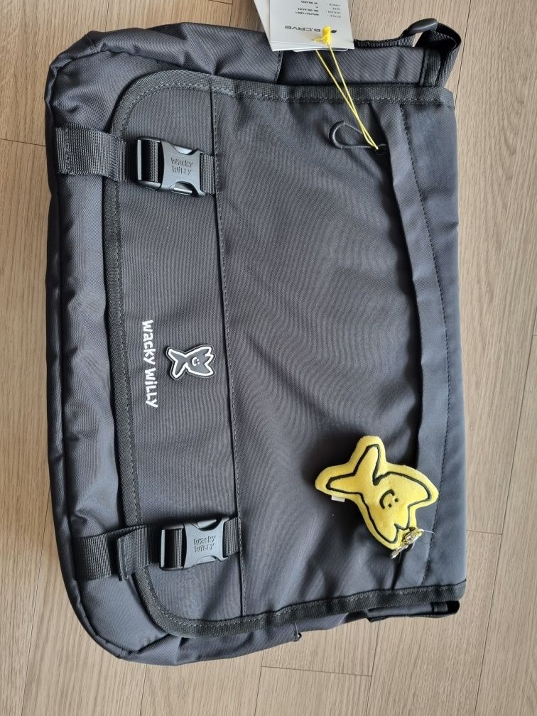ショルダーバッグ WACKY WILLY Flight messenger bag MUSINSA | WACKY WILLY Flight Messenger Bag Black