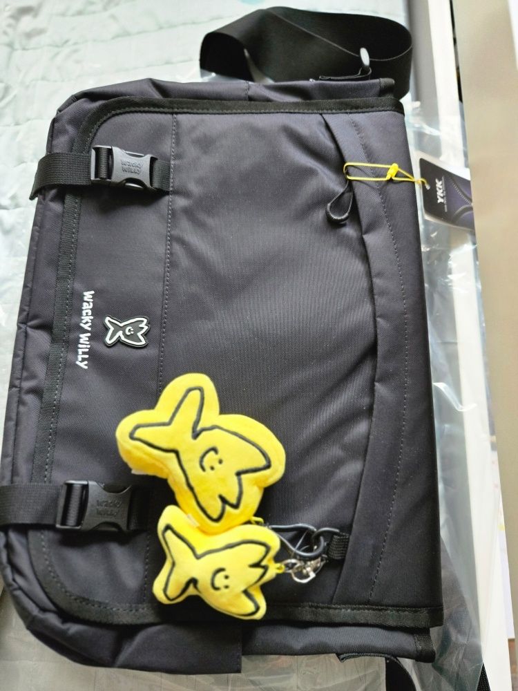 【Wacky WiLLy ワッキーウィリー】KiKi Logo Messenger Bag MUSINSA | WACKY WILLY Flight Messenger Bag Black