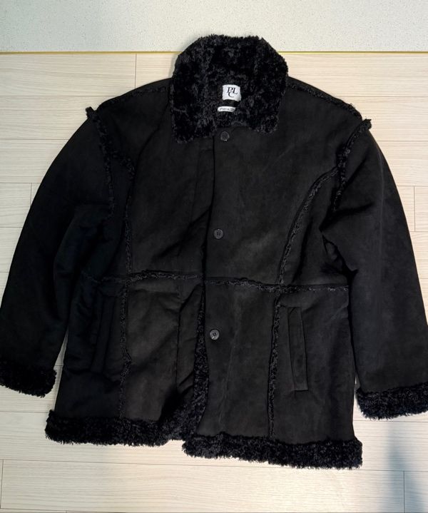 PLACESTUDIO ♥ Fur Line Detail Suede Half Mustang MUSINSA | PLACE STUDIO Fur Line Detail Overfit Suede Half