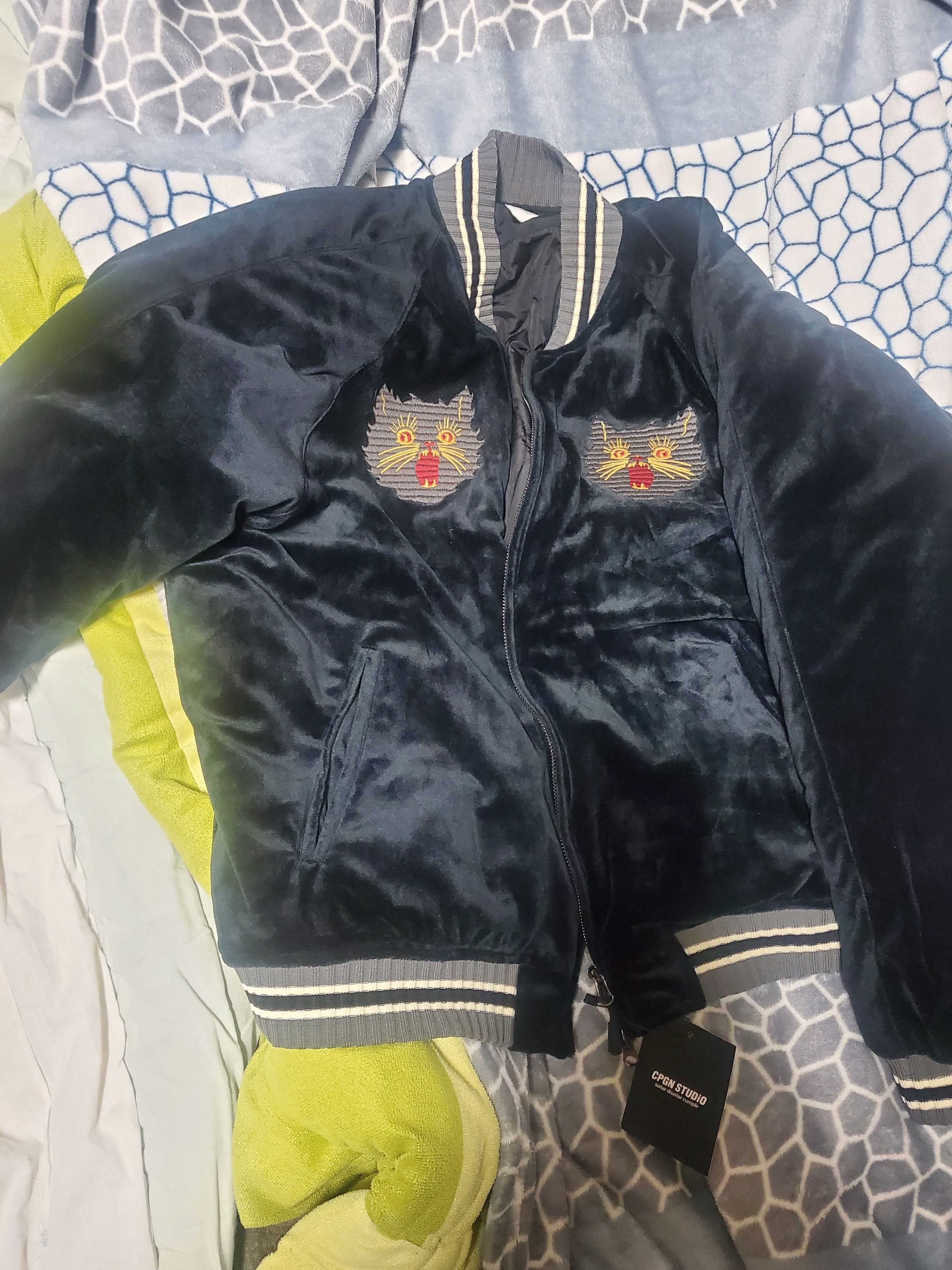 ☆CPGN STUDIO_COMPAGNO☆ Cat Holic Souvenir Jacket Black MUSINSA | CPGN STUDIO Catholic Souvenir Jacket Black