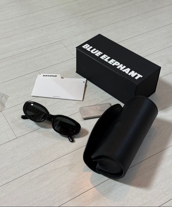 MUSINSA | BLUE ELEPHANT YUKI-S black