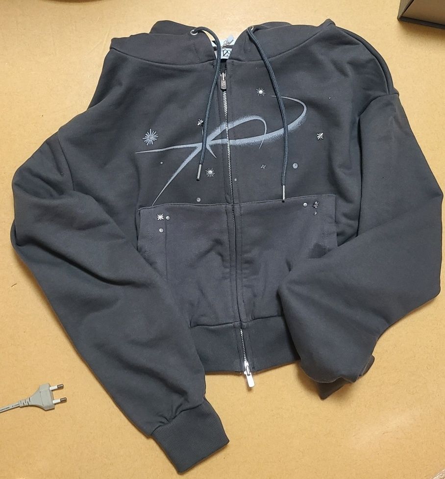 MUSINSA公式 | ILLIGO ギャラクシースタッズフードジップアップチャコール