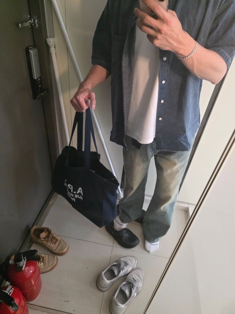 MUSINSA | A.P.C. Lou Madame Diane Tote Bag - Dark Navy