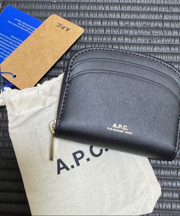 MUSINSA | A.P.C. Mini Demilun Compact Card Holder - Black