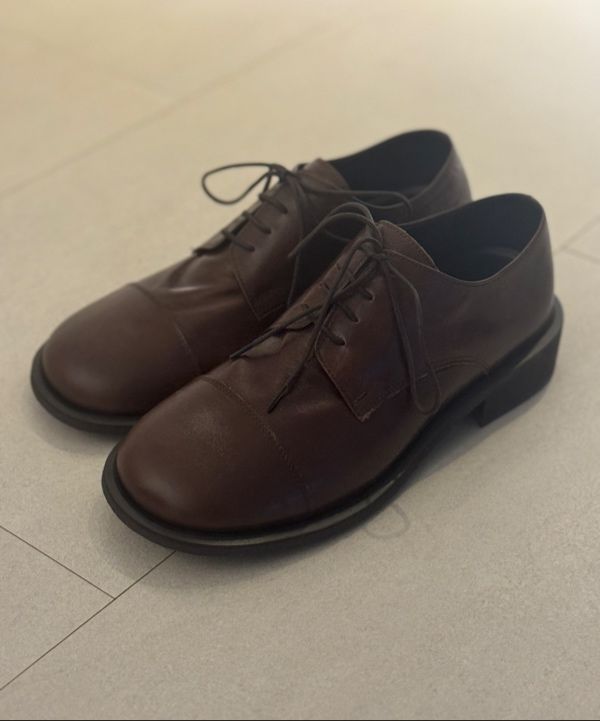 MUSINSA | SUARE Slapstick Derby Shoes Roasting Brown