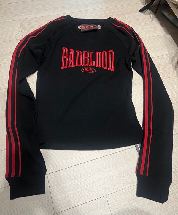 MUSINSA公式 | BADBLOOD Mystic Capsule V-Neck Long Sleeve - Black