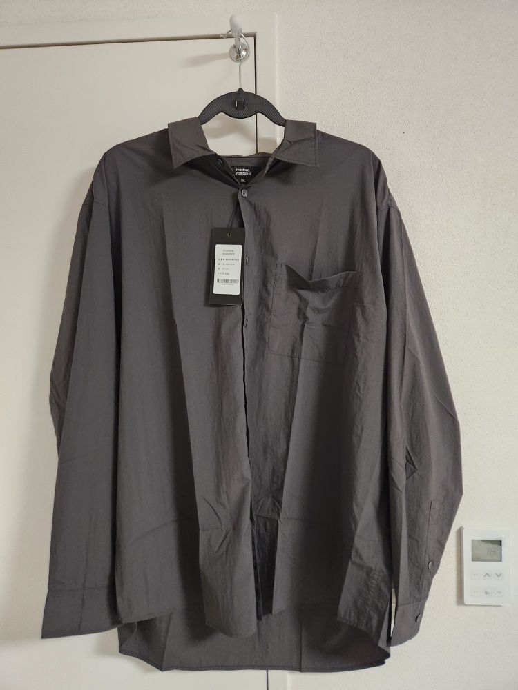 MUSINSA | MUSINSA STANDARD Relaxed lightweight nylon shirt