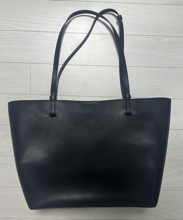 MUSINSA公式 MUSINSA STANDARD WOMAN ウィメンズトラペーズ LEATHERY 