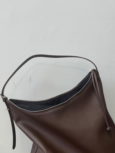 MUSINSA | MUSINSA STANDARD WOMAN Women's Slouch Shoulder Bag