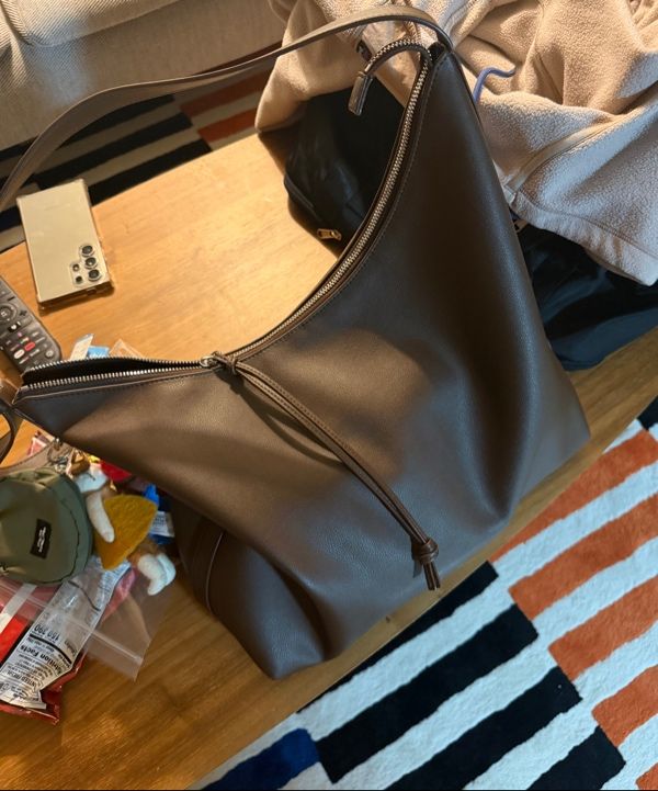MUSINSA公式 | MUSINSA STANDARD WOMAN ウィメンズスラウチショルダー