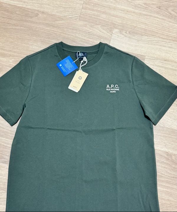MUSINSA | A.P.C. Lou Madame Regular Fit Short Sleeve T-Shirt
