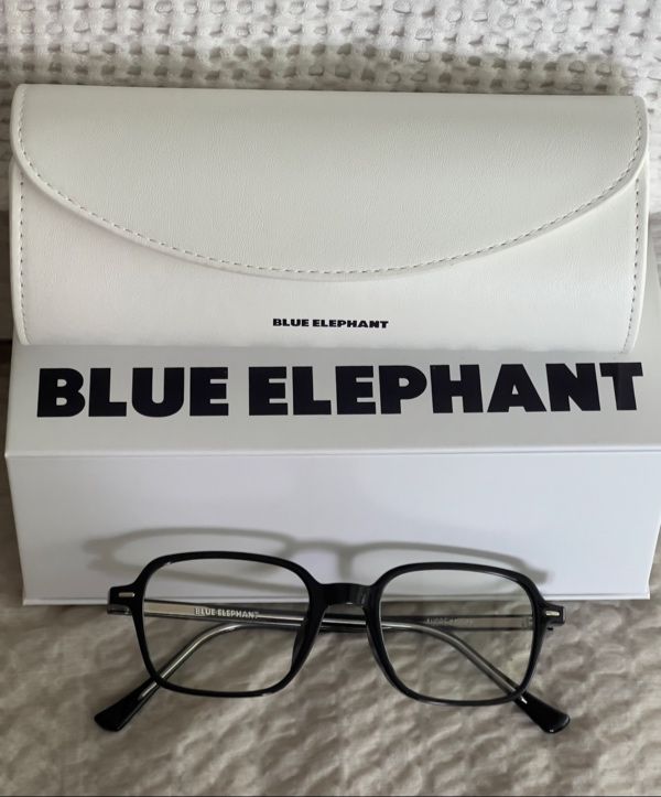 MUSINSA | BLUE ELEPHANT AUDREY black