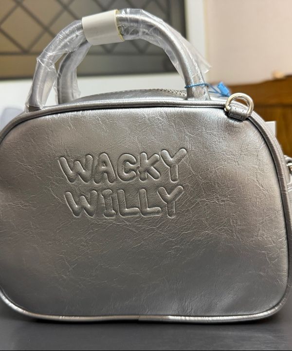 【Wacky WiLLy ワッキーウィリー】Lily Volume トートバッグ MUSINSA公式 | WACKY WILLY Lily Volume Handle Tote Bag Black