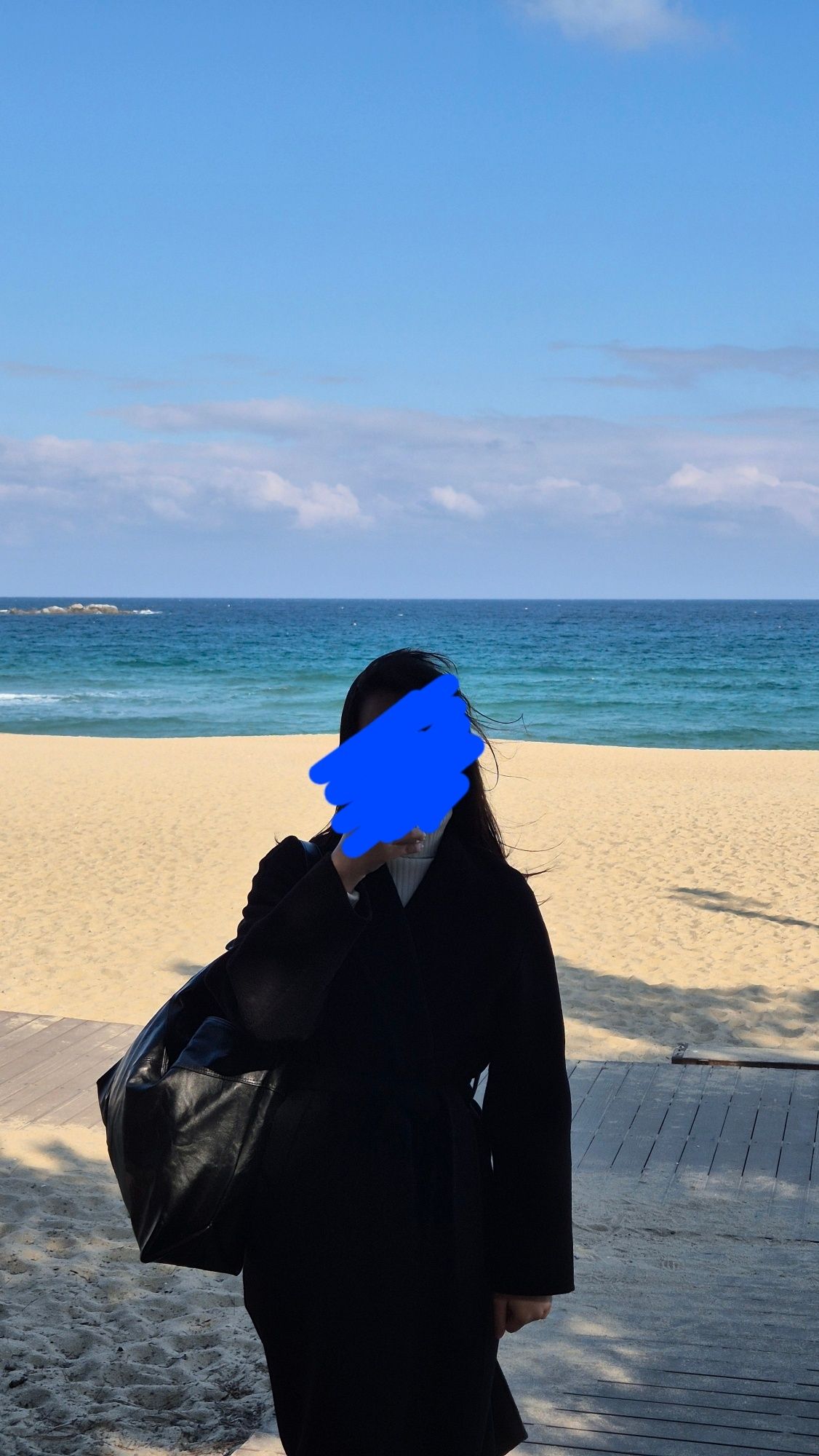ショルダーバッグ・ポシェット HAHARCHIVE With Seawater Contour Shoulder Bag Leather Black HAH ARCHIVE Official Store