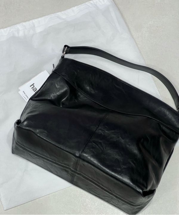ショルダーバッグ・ポシェット HAHARCHIVE With Seawater Contour Shoulder Bag Leather Black HAH ARCHIVE Official Store