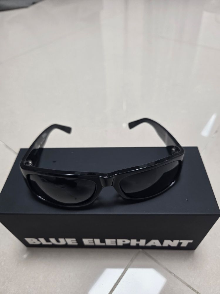 MUSINSA公式 | BLUE ELEPHANT ROXY black