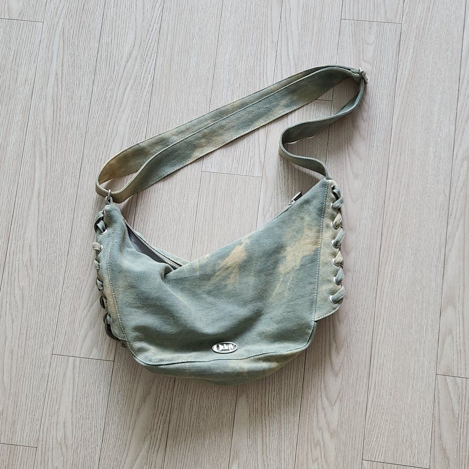 【ORDINARY HOLIDAY】lace up hobo bag ホボバッグ / 追跡付 ORDINARY HOLIDAY - LACE UP HOBO BAG (5 COLORS)