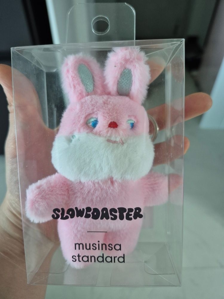 MUSINSA公式 | MUSINSA STANDARD ピンクバニーキーホルダー[ピンク]