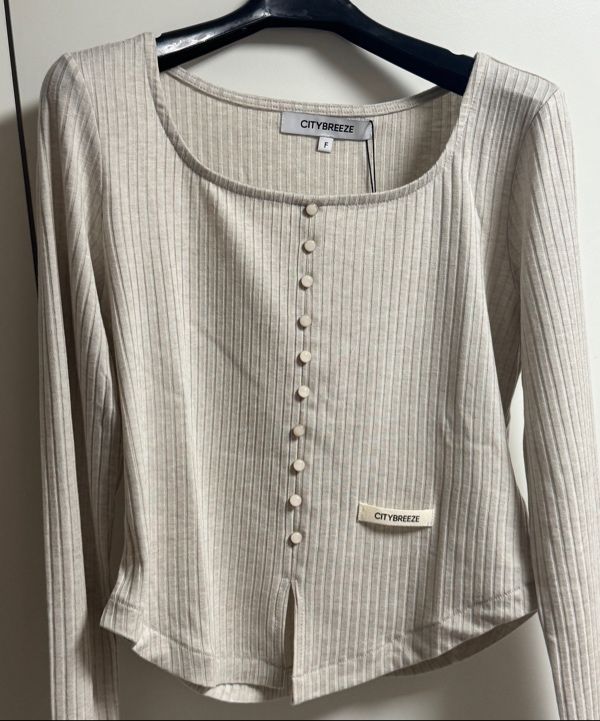 Tシャツ・カットソー citybreeze Button square neck long sleeve T-shirt_4COLORS MUSINSA | CITYBREEZE WOMAN Button Square Neck Long Sleeve T
