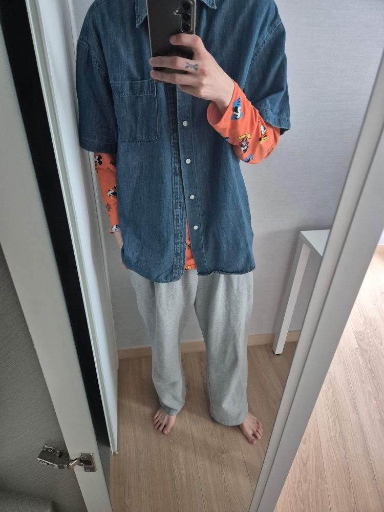 ★MUSINSA STANDARD★ Oversized short sleeve denim shirt ligh MUSINSA | MUSINSA STANDARD Oversized short sleeve denim