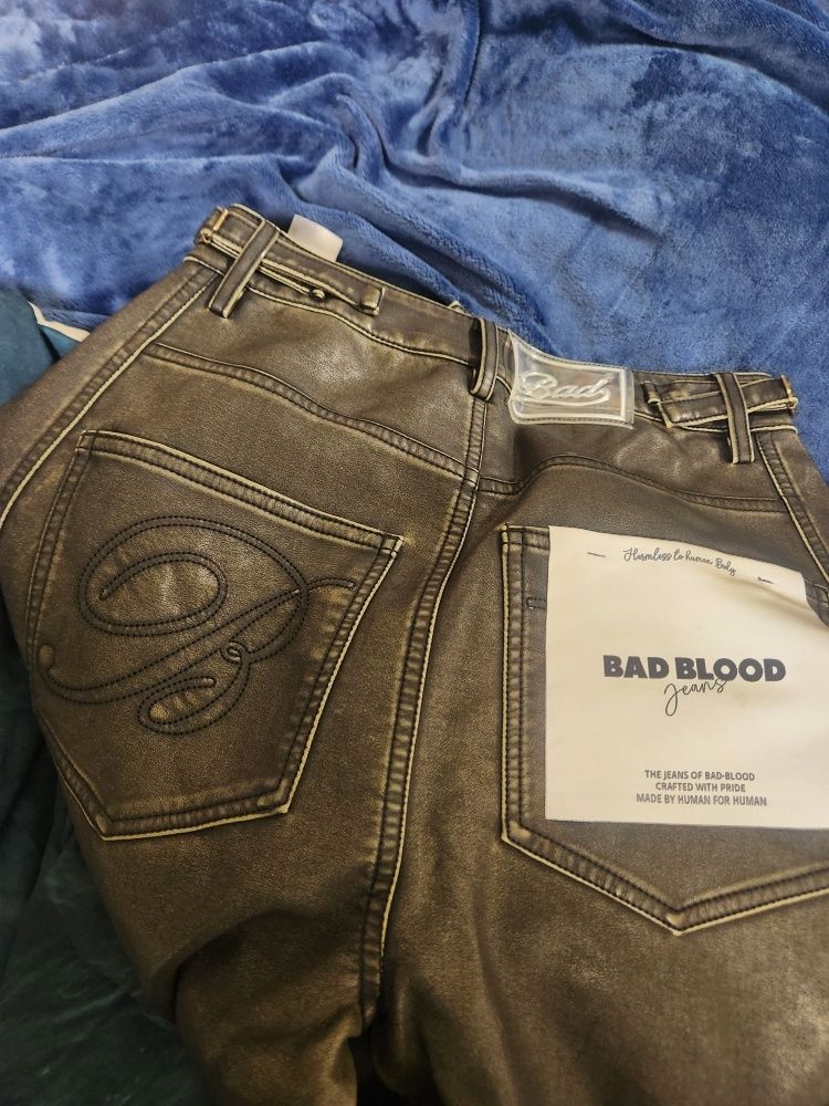 MUSINSA | BADBLOOD Charlie Washed Leather Barrel Pants - Khaki Black