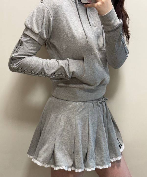 MUSINSA | LUV IS TRUE IM SHORT PLEATS SKIRT(GRAY)