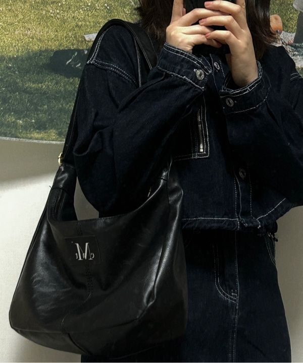 【MUCENT】 MERIN GOLD LINE LEATHER SHOULDER BAG☆ MUCENT) MERIN GOLD LINE LEATHER SHOULDER BAG - 2COL
