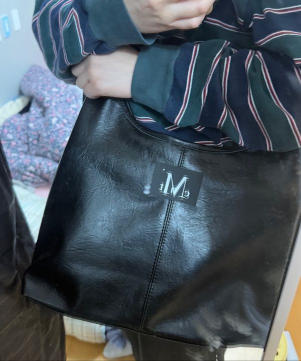 MUCENT☆大人気♪Top SignatureSide Patch Leather Shoulder Bag BALR. Hexagon Shoulder Bag Sphagnum