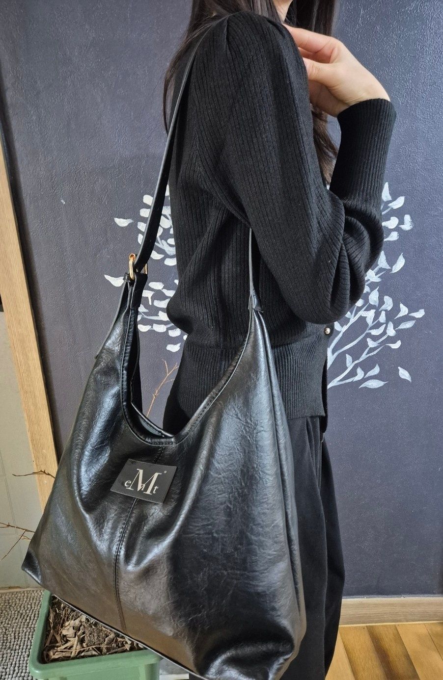 ショルダーバッグ・ポシェット ^MUCENT^ Pouch Gift Crescent Leather Shoulder Bag Unisex P00 MUSINSA | MUCENT [Pouch Giveaway] Crescent Leather Shoulder