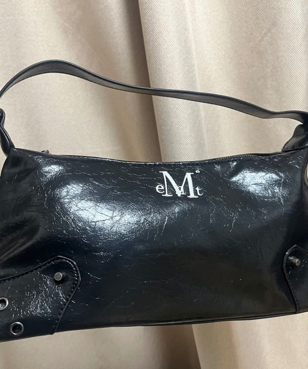 ◆MUCENT◆ New Moon Shoulder Bag Unisex 2 Colors P00000NV MUSINSA | MUCENT North Eyelet Leather Shoulder Bag Unisex