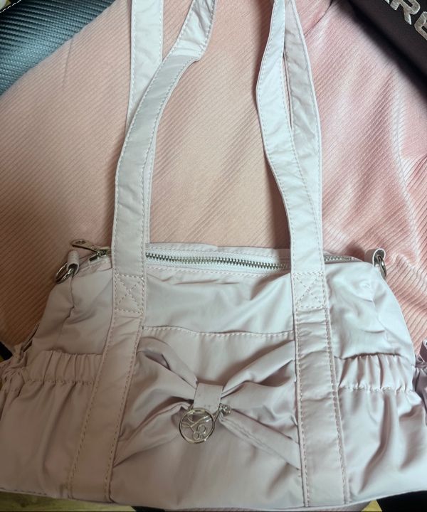 MUSINSA | ILLIGO Bow Forty Mini Duffel Bag Pink