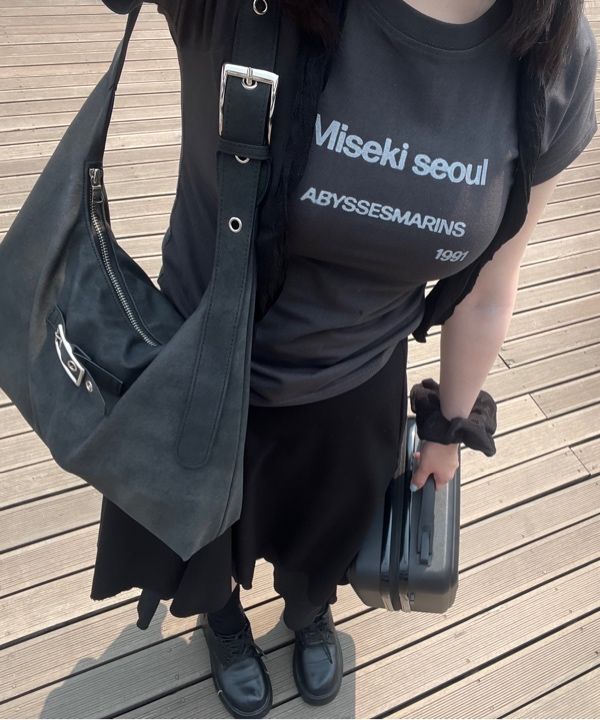 ◆MISEKI SEOUL◆ Belted flat shoulder bag CHARCOAL MSK251BG0 MUSINSA | MISEKI SEOUL Belted flat shoulder bag CHARCOAL