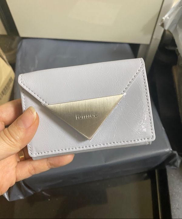 MUSINSA公式 | fennec CRINKLE TRIANGLE TRIPLE WALLET - MISTY