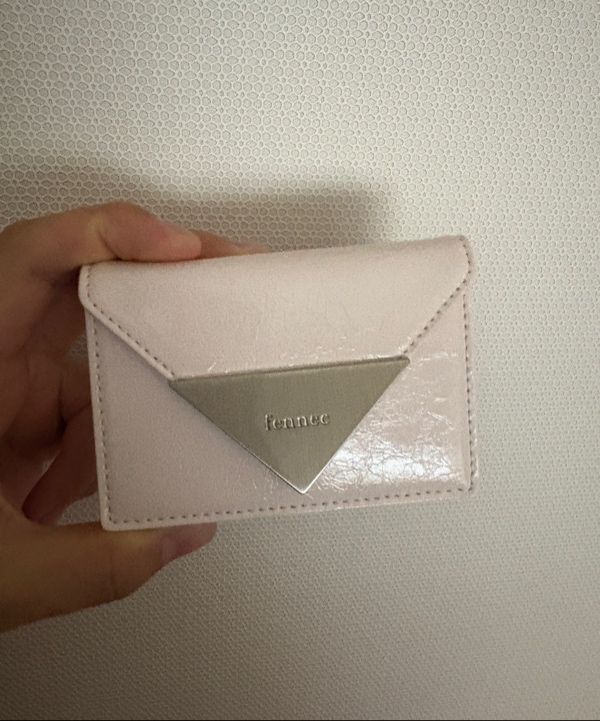 MUSINSA公式 | fennec CRINKLE TRIANGLE ACCORDION POCKET - BLOSSOM