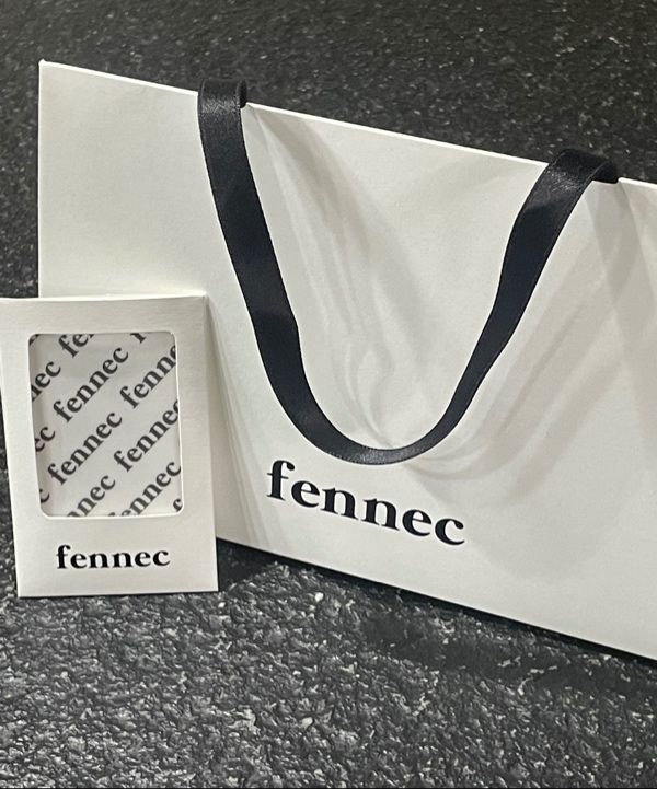 MUSINSA公式 | fennec CRINKLE TRIANGLE ACCORDION POCKET