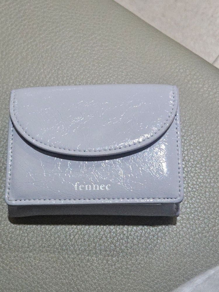 MUSINSA公式 | fennec CRINKLE HALFMOON MINI WALLET - MISTY