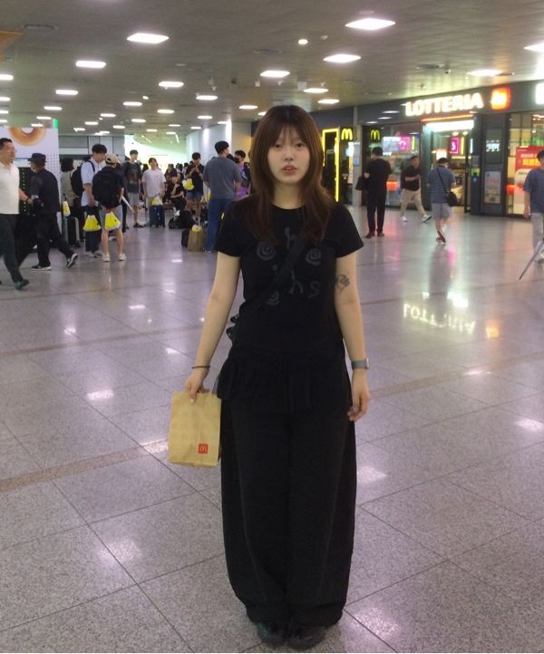MUSINSA公式 | OHESHIO LOGO SLIM T-SHIRT, BLACK