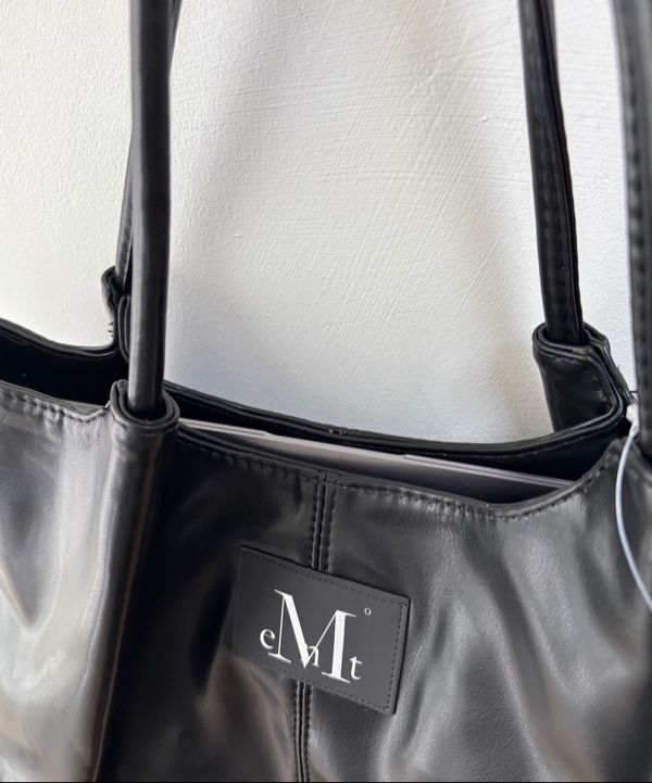 [MUCENT] 男女兼用 Epee Middle Stitch Leather Tote Bag MUSINSA | MUCENT Epee Middle Stitch Leather Tote Bag (Unisex)