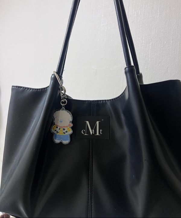 MUSINSA | MUCENT Epee Middle Stitch Leather Tote Bag (Unisex)