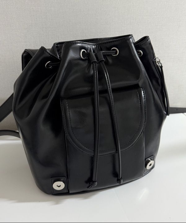 MUSINSA公式 | MATIN KIM BUCKLE DETAIL BACK PACK IN BLACK