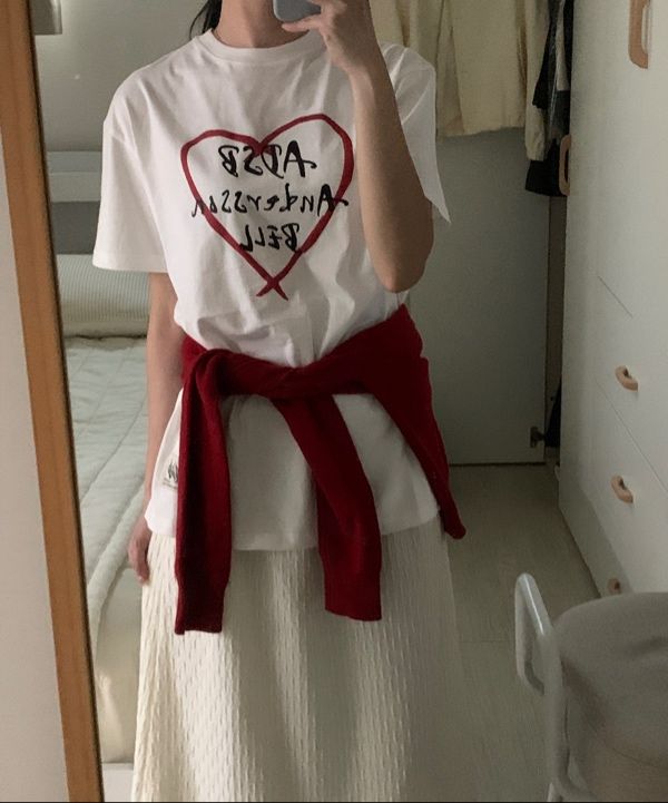 [ANDERSSON BELL] UNISEX HEART KELLY LOGO T-SHIRTS ☆送料込☆ UNISEX HEART KELLY LOGO T-SHIRTS atb1290u(BLACK) – Andersson